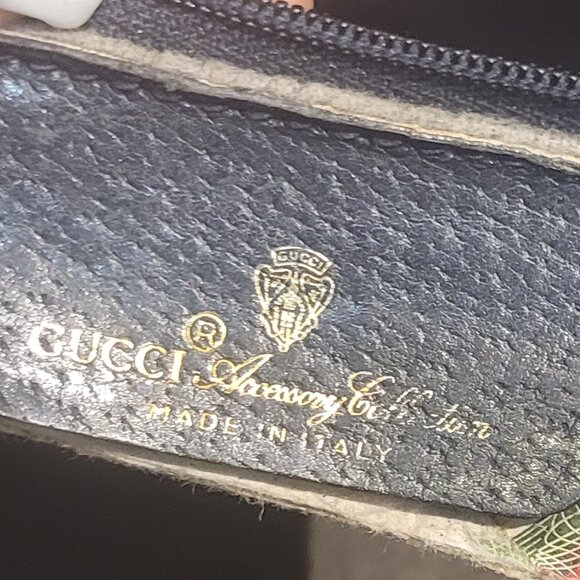 GUCCI Accessory Collection Monogram Handbag - Picture 3 of 14